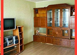 Продам 4-комнатную квартиру, 81 м2, Ростовская область, улица Маршала Жукова, 2А-6