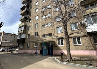 Продам 3-ком. квартиру, 57.6 м2, Энгельс, улица Космонавтов, 15