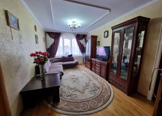Продается 4-комнатная квартира, 77.8 м2, Чебоксары, бульвар Анатолия Миттова, 25