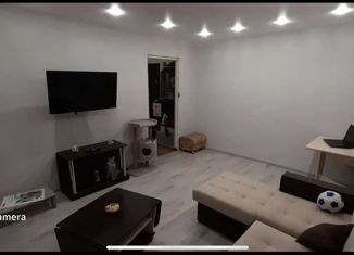 Продаю 2-комнатную квартиру, 37 м2, Березники, Юбилейная улица, 110