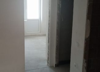 Продаю 2-ком. квартиру, 60.8 м2, Краснодар, Константиновская улица, 5лит8, микрорайон Плодородный-2