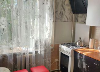 2-комнатная квартира на продажу, 43 м2, посёлок городского типа Красногорский, Госпитальная улица, 25