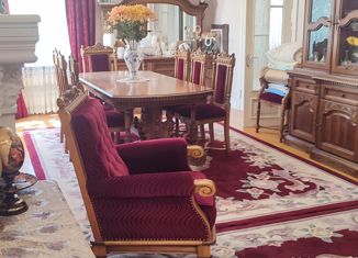 3-комнатная квартира на продажу, 150 м2, Ялта, улица Калинникова, 4