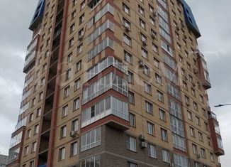 Продается трехкомнатная квартира, 71 м2, Омск, улица Лукашевича, 12А