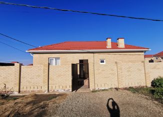 Продаю дом, 100 м2, станица Новотитаровская, улица 50 лет Победы, 7