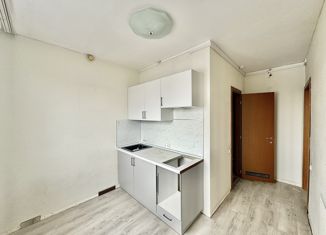 Продается 1-комнатная квартира, 24 м2, Челябинск, улица Молодогвардейцев, 34