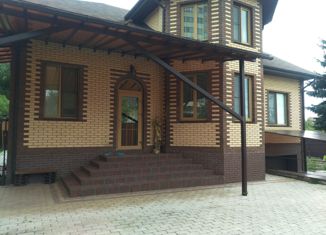 Продаю дом, 290 м2, Чехов, улица Чехова, 32А