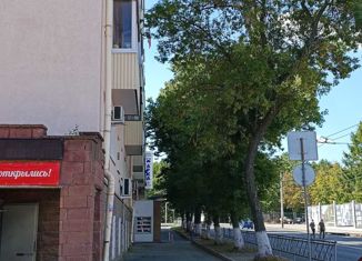 Продам офис, 26.4 м2, Уфа, Орджоникидзевский район, улица Комарова, 38