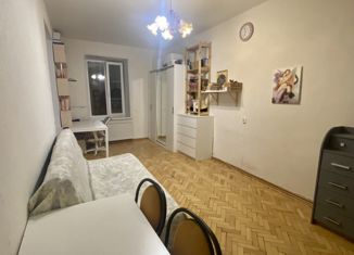 Продам комнату, 84.9 м2, Санкт-Петербург, улица Комсомола, 15, метро Площадь Ленина