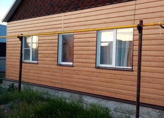 Продажа дома, 84 м2, посёлок Адамовка, улица 40 лет Целины