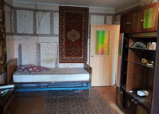 Продажа 2-ком. квартиры, 44 м2, Новомосковск, улица Генерала Белова, 5А