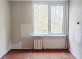 Продаю 3-ком. квартиру, 53.7 м2, Колпино, проспект Ленина, 71