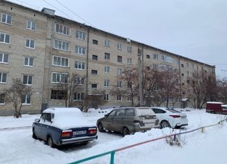 Продается однокомнатная квартира, 31.1 м2, Артёмовский, улица Гагарина, 19