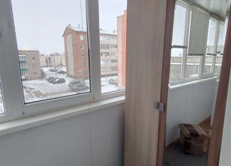 Продается 4-комнатная квартира, 70.2 м2, Мелеуз, улица 50 лет ВЛКСМ, 59А