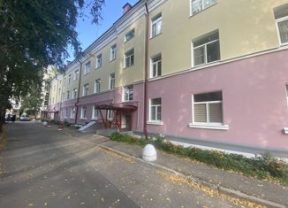 Продам 2-комнатную квартиру, 52.5 м2, Коми, Советская улица, 10