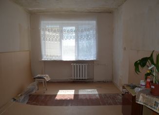 Продаю двухкомнатную квартиру, 40.4 м2, село Заплавное, улица Гагарина, 4