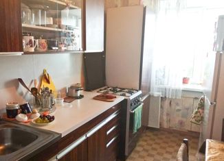 Продаю 4-комнатную квартиру, 76 м2, Екатеринбург, Орджоникидзевский район, улица Старых Большевиков, 73