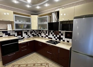 Продажа двухкомнатной квартиры, 77.8 м2, Благовещенск, Театральная улица, 1