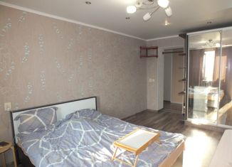 Продаю 3-комнатную квартиру, 65 м2, Урюпинск, Московская улица, 7