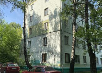 Продам 2-ком. квартиру, 43 м2, Люберцы, Октябрьский проспект, 60