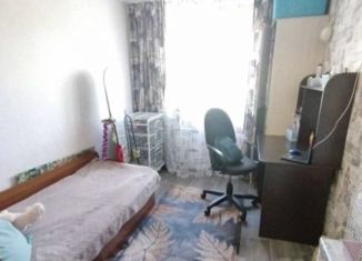 Продам 3-комнатную квартиру, 55.2 м2, посёлок городского типа Смоляниново, Школьная улица, 3