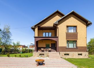 Продам дом, 308 м2, рабочий посёлок Новоивановское, Западная улица, 17А