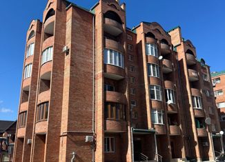 Продажа 2-комнатной квартиры, 73.2 м2, Краснодарский край, улица Карла Маркса, 3-5