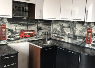 Продам 1-ком. квартиру, 29.4 м2, село Михайловка, 1-й квартал, 3