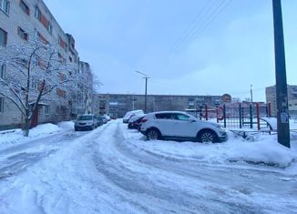 Продаю 2-комнатную квартиру, 49.9 м2, Шлиссельбург, улица 18-го Января, 3