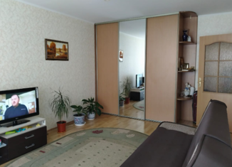 Сдам однокомнатную квартиру, 40 м2, Калининград, улица Ульяны Громовой, 125