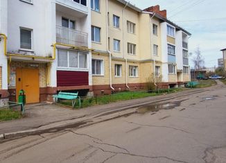 Продается двухкомнатная квартира, 57 м2, Тутаев, Комсомольская улица, 132