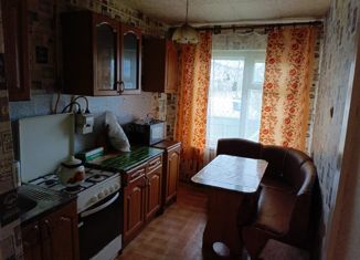 2-ком. квартира на продажу, 49.4 м2, Остров, микрорайон Строитель, 11