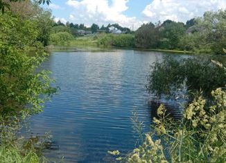 Продам участок, 10 сот., деревня Тихвинка