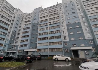 Продаю двухкомнатную квартиру, 56 м2, Челябинская область, улица Хохрякова, 40