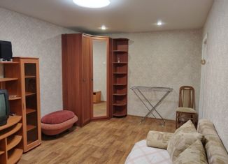 Сдается в аренду 1-ком. квартира, 30 м2, Татарстан, Молодёжная улица, 14Б