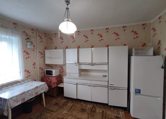 Продам двухкомнатную квартиру, 37.4 м2, Калининград, проспект Калинина, 15