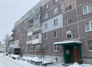 Продаю 1-ком. квартиру, 34 м2, Тутаев, Пролетарская улица, 33
