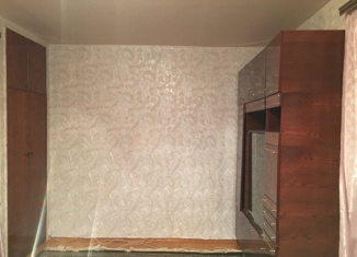 Продам 3-ком. квартиру, 59.8 м2, Калуга, улица Константиновых, 2