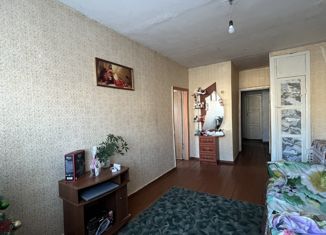 Продам трехкомнатную квартиру, 51.9 м2, село Дмитриево-Помряскино, улица Мира, 1