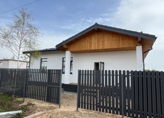 Продам дом, 140 м2, деревня Крева, Речная улица