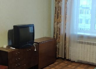 Двухкомнатная квартира в аренду, 52 м2, Гатчина, улица Беляева, 9