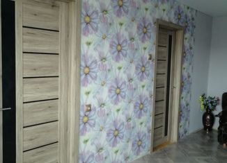 Продаю 4-комнатную квартиру, 60 м2, Каменск-Шахтинский, Парковая улица, 18