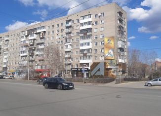 Продам 3-комнатную квартиру, 61.1 м2, Омск, проспект Карла Маркса, 37