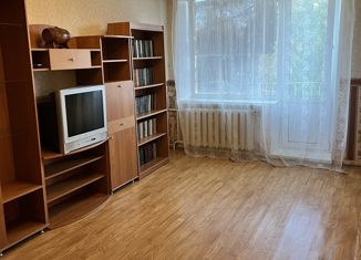 Продажа двухкомнатной квартиры, 44.8 м2, Сланцы, улица Климчука, 2