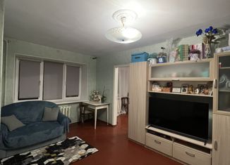 Продажа двухкомнатной квартиры, 45 м2, Псков, Профсоюзная улица, 3