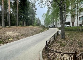 Продажа 2-ком. квартиры, 49.5 м2, Костомукша, улица Ленина, 10