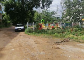 Двухкомнатная квартира на продажу, 42.2 м2, Партизанск, улица Чкалова, 26