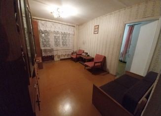 3-комнатная квартира на продажу, 49.8 м2, Ленск, улица Ленина, 73