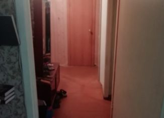 Продается трехкомнатная квартира, 60 м2, Оленегорск, Мурманская улица, 11/1