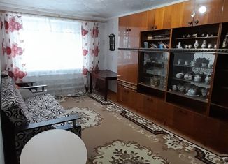 Продаю 3-комнатную квартиру, 58 м2, Янаул, улица Некрасова, 23